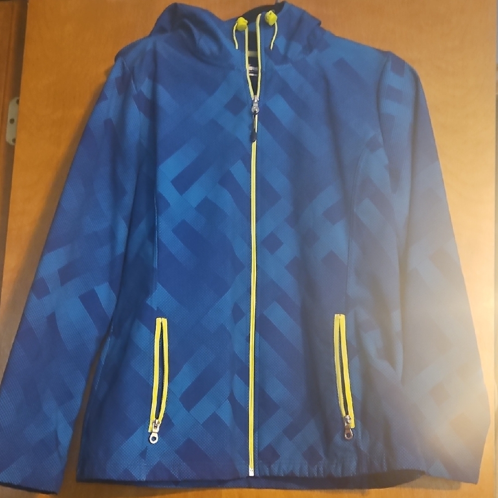 Xersion Women's Raincoat in Blue with Yellow Zippers